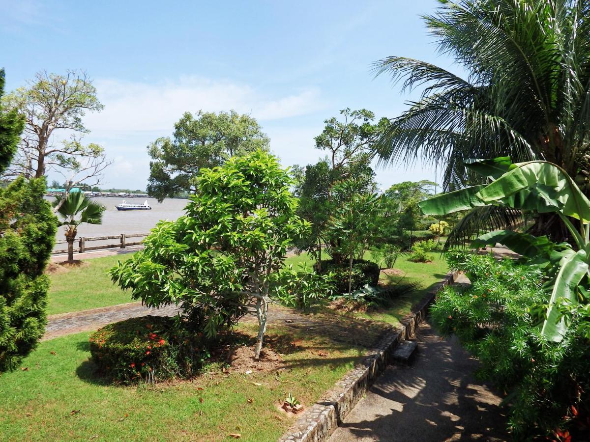 The Tara River Krabi Bagian luar foto
