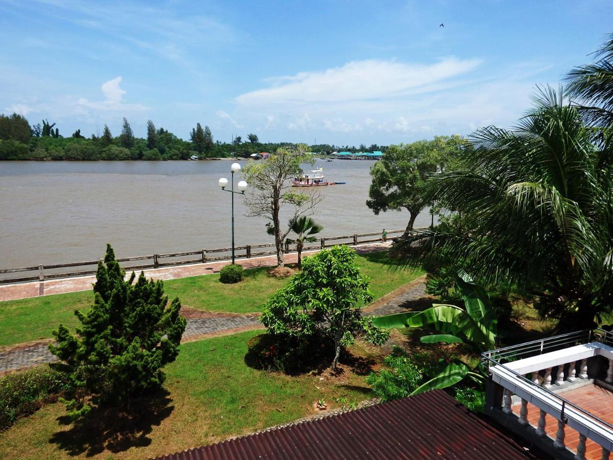 The Tara River Krabi Bagian luar foto