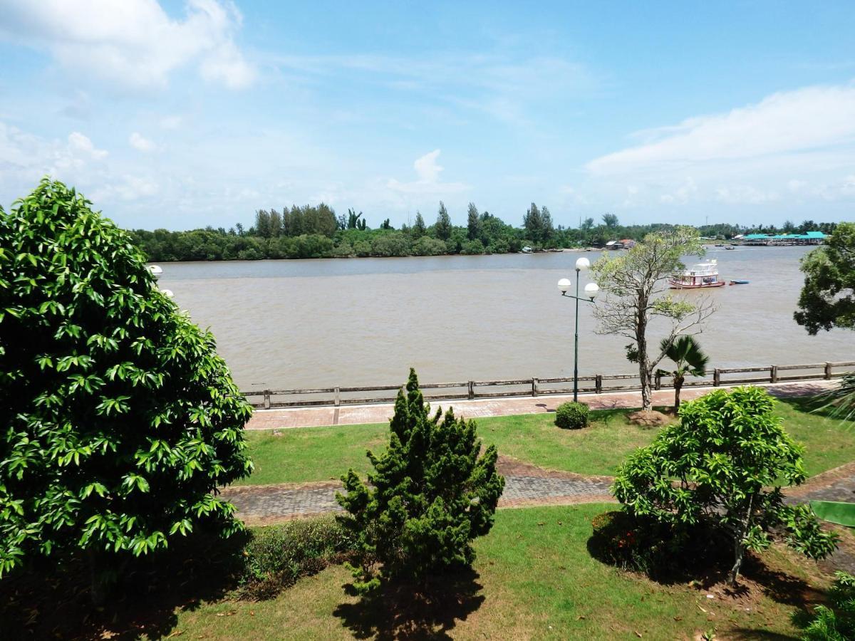The Tara River Krabi Bagian luar foto